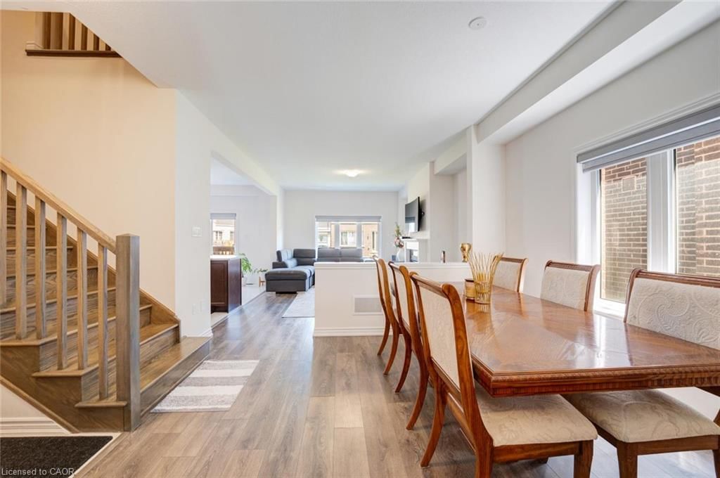 8 Ingalls Avenue — photo 4