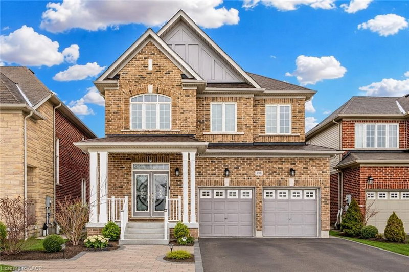 498 Thomas Slee Drive