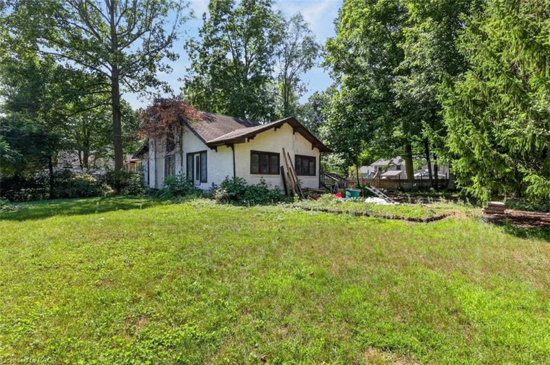 3353 Hyman Avenue photo 5