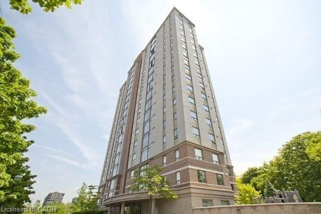 1606 - 200 Burnhamthorpe Road E