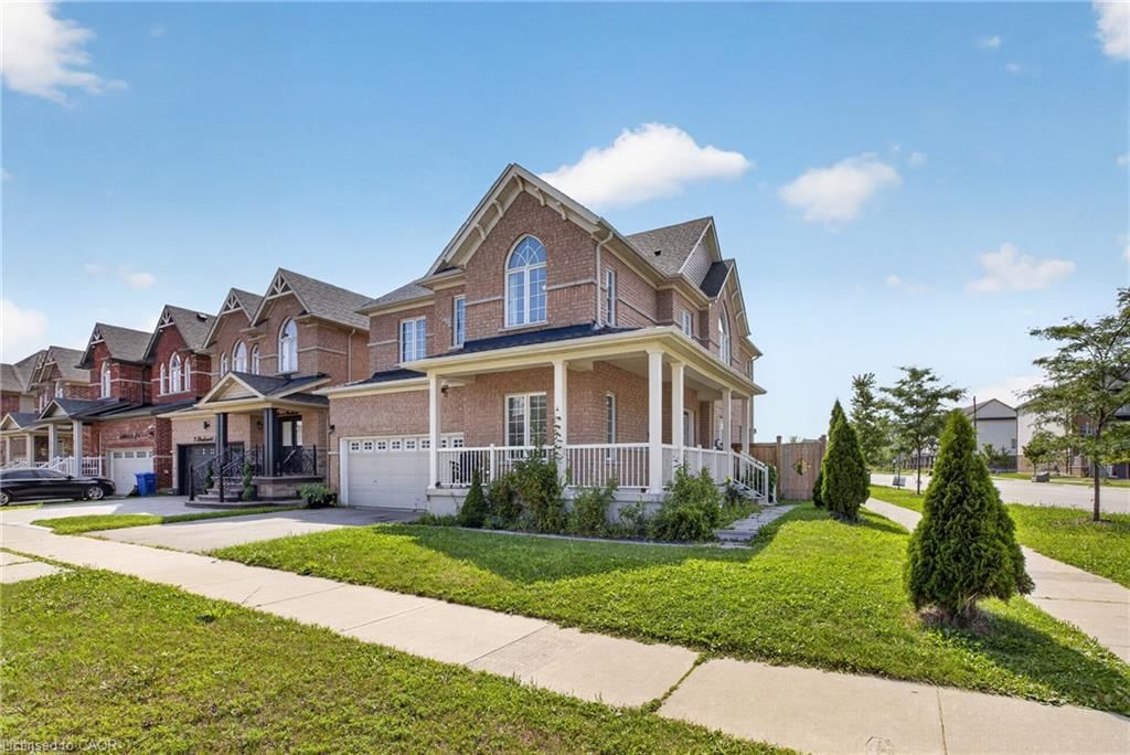 Upper - 407 Linden Drive, Cambridge 2