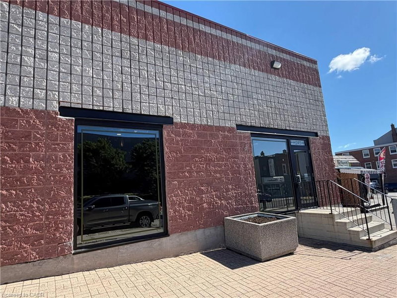 245 Main Street W photo 4