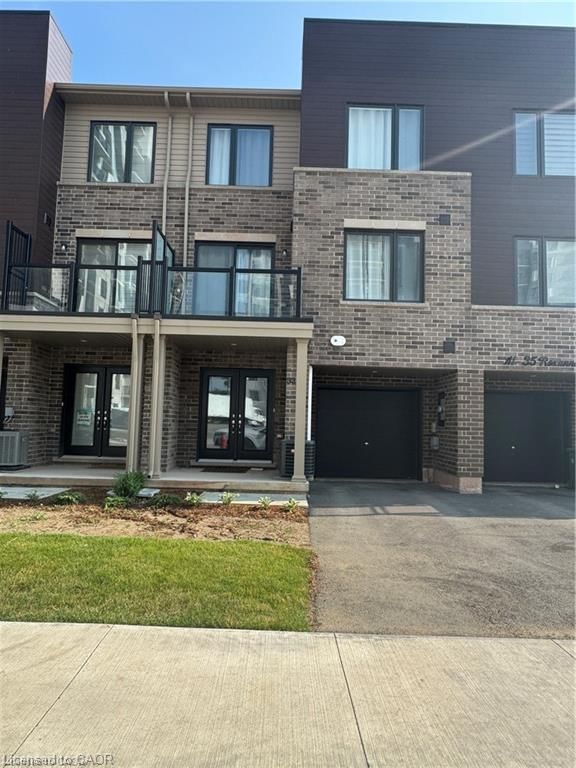 28 Dryden Lane
