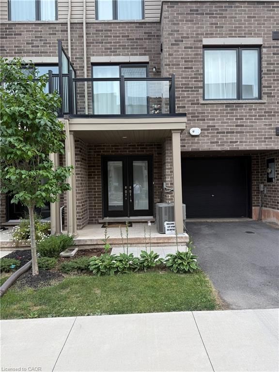 28 Dryden Lane