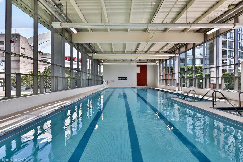 2109-10 Navy Wharf Court, Toronto, view 31