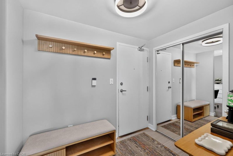 10 Navy Wharf Court photo 5