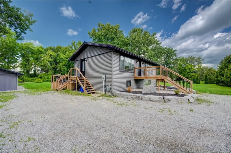 541 Regional Road 38 photo 4