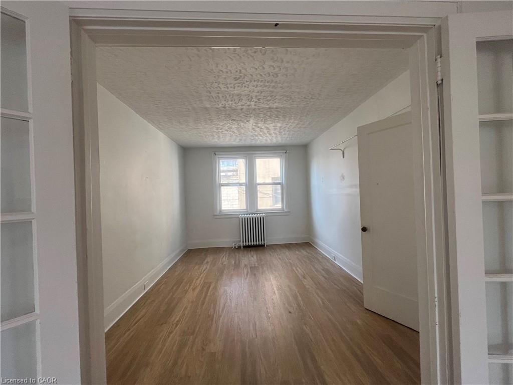 6-102 Greensides Avenue, Toronto, view 3