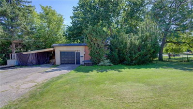9 Rothsay Avenue
