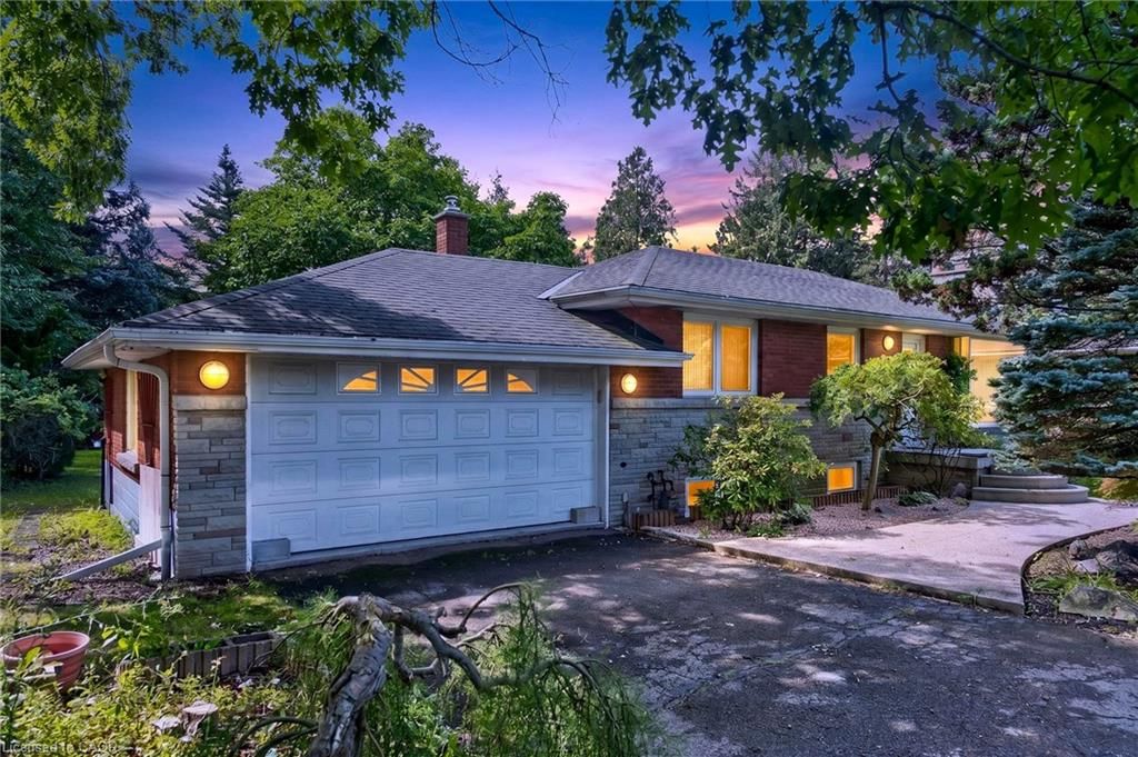 Single Family Residence for sale at 170 Mohawk Road, Ancaster, ON, L0G 2W9 - Ancaster Heights/Mohawk Meadows/Maywood - MLS: 40857381
