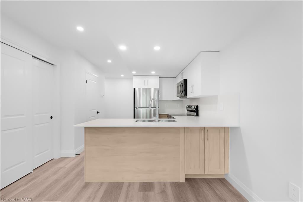3 - 220 Heiman Street 4
