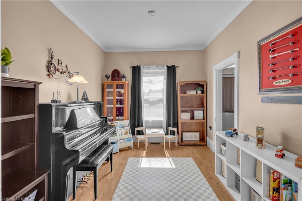 25 Usher Street — photo 4
