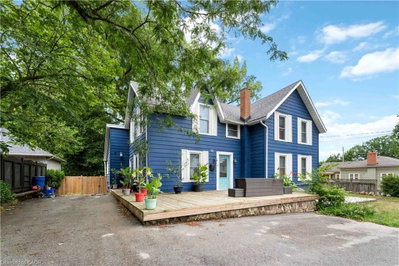 3 - 18 Mountain Street