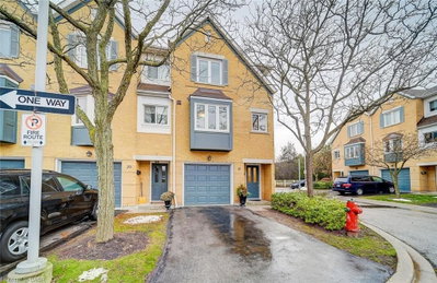 19 - 2300 Brays Lane