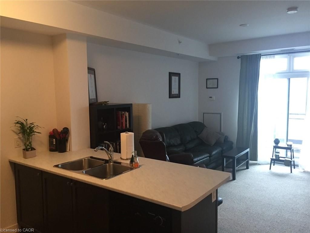 215 - 5020 Corporate Drive 3