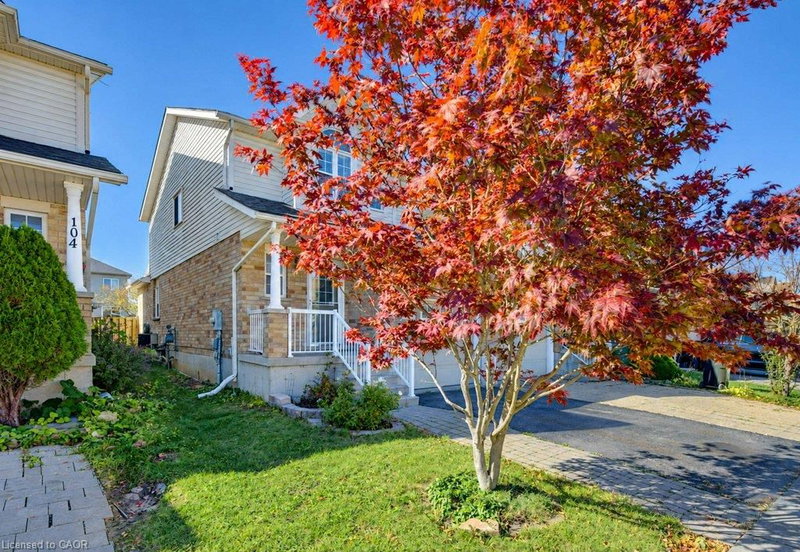 108 Periwinkle Street photo 2