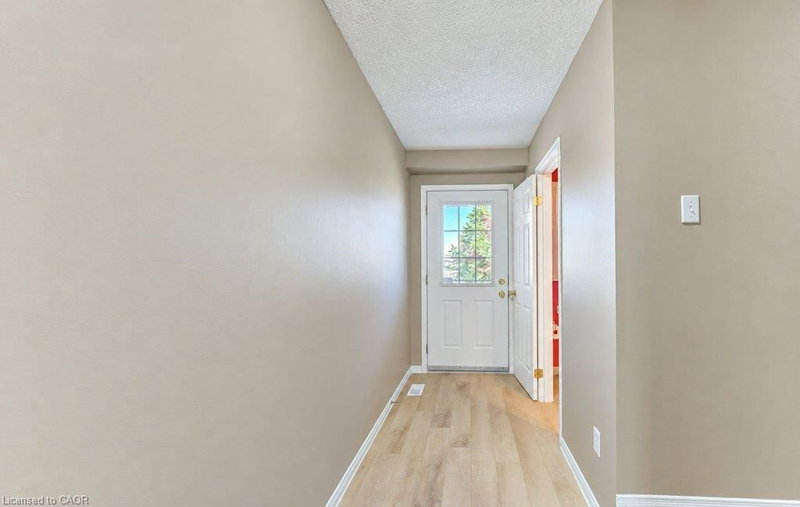 108 Periwinkle Street photo 5