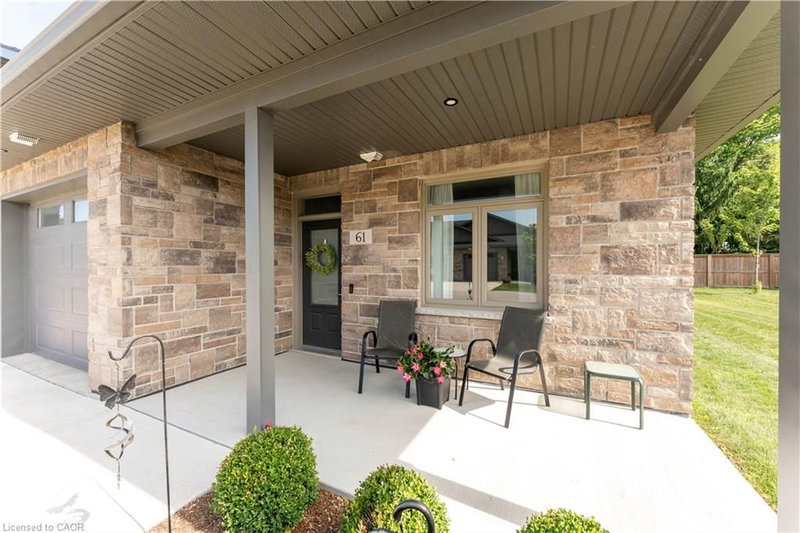 375 Mitchell Road S photo 4