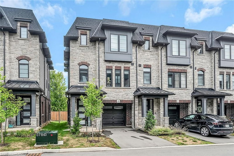 8 - 187 Wilson Street W
