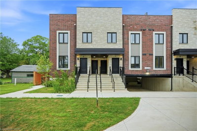 12 - 2 Slessor Boulevard