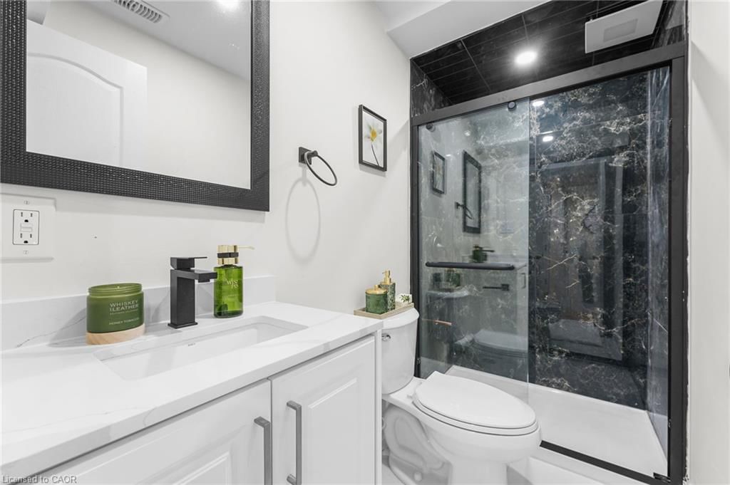 58 Tupper Crescent, Kitchener, view 39