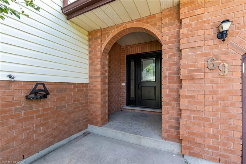 69 Napier Street photo 4