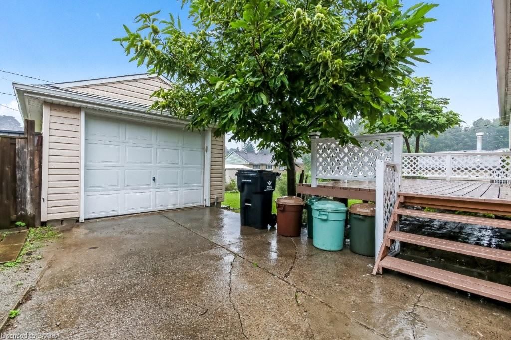 74 Scrimger Avenue, Cambridge, view 16