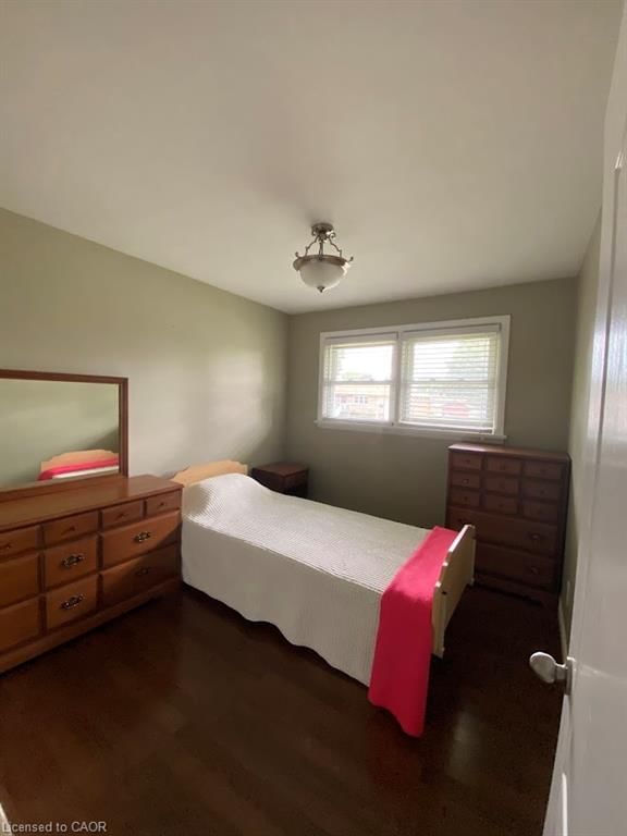 74 Scrimger Avenue, Cambridge, view 21