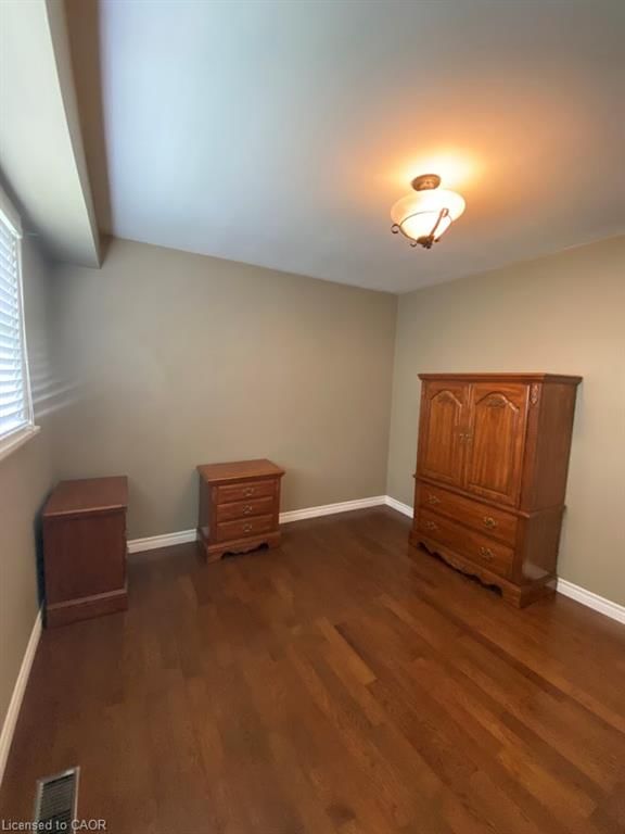74 Scrimger Avenue, Cambridge, view 22