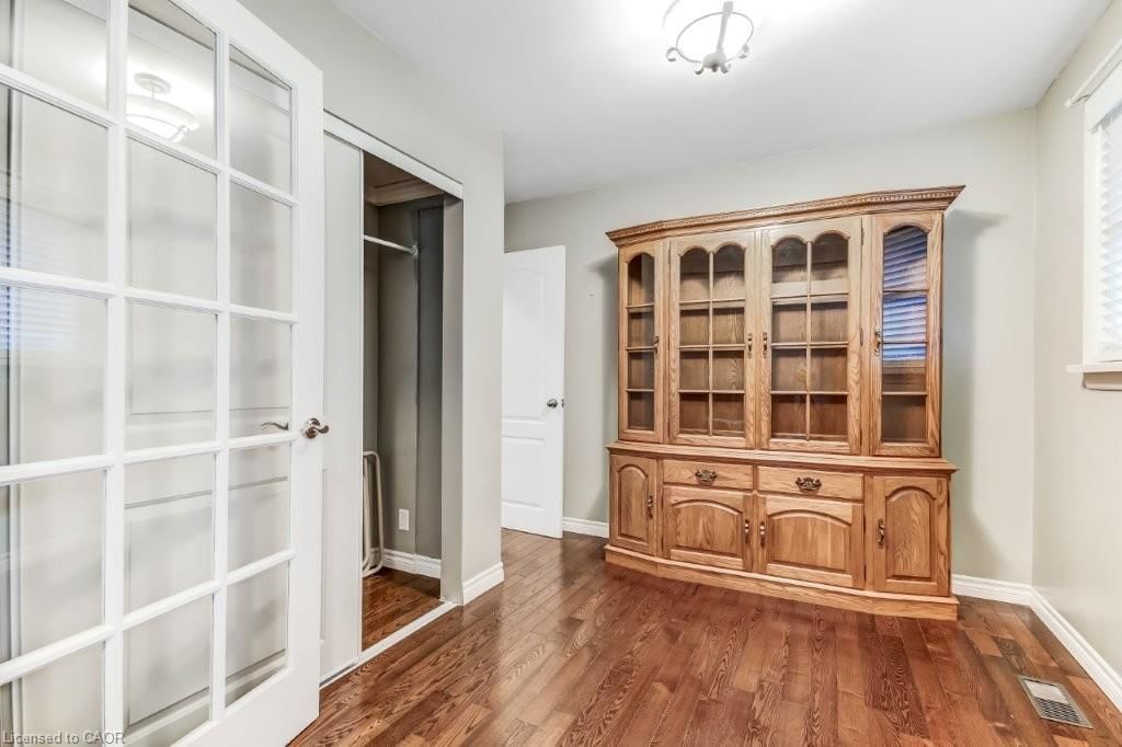 74 Scrimger Avenue, Cambridge, view 5
