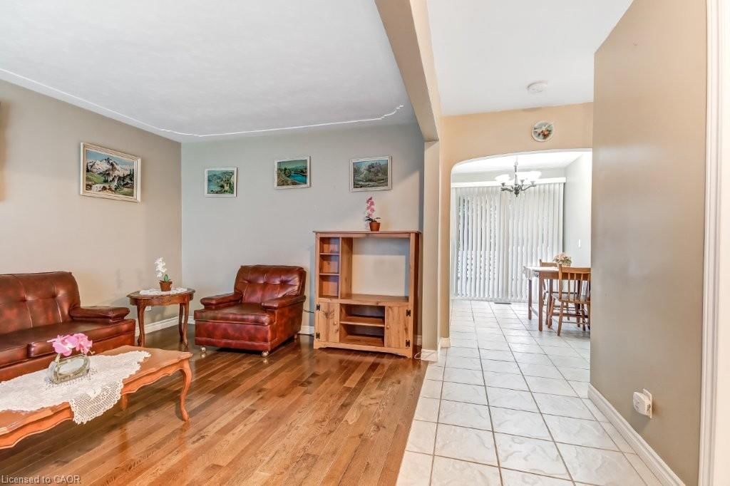 74 Scrimger Avenue, Cambridge, view 7