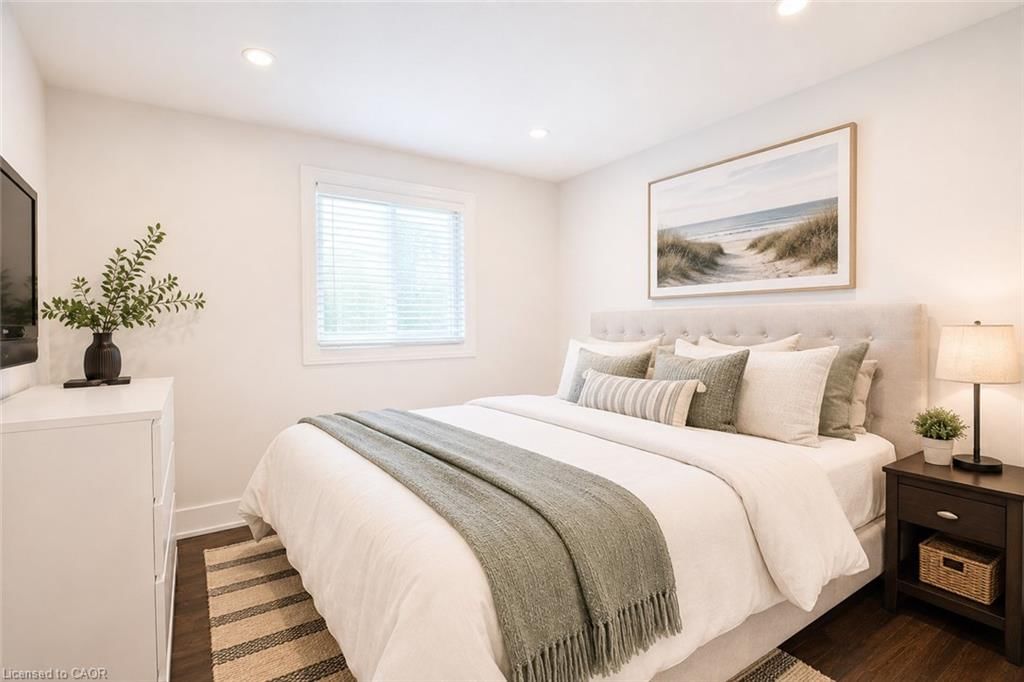 694 Upper Ottawa Street, Hamilton, view 11