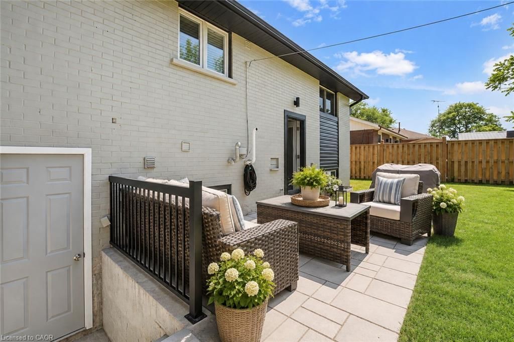 694 Upper Ottawa Street, Hamilton, view 12