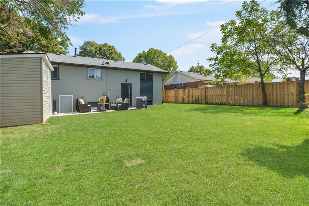 694 Upper Ottawa Street, Hamilton, view 14