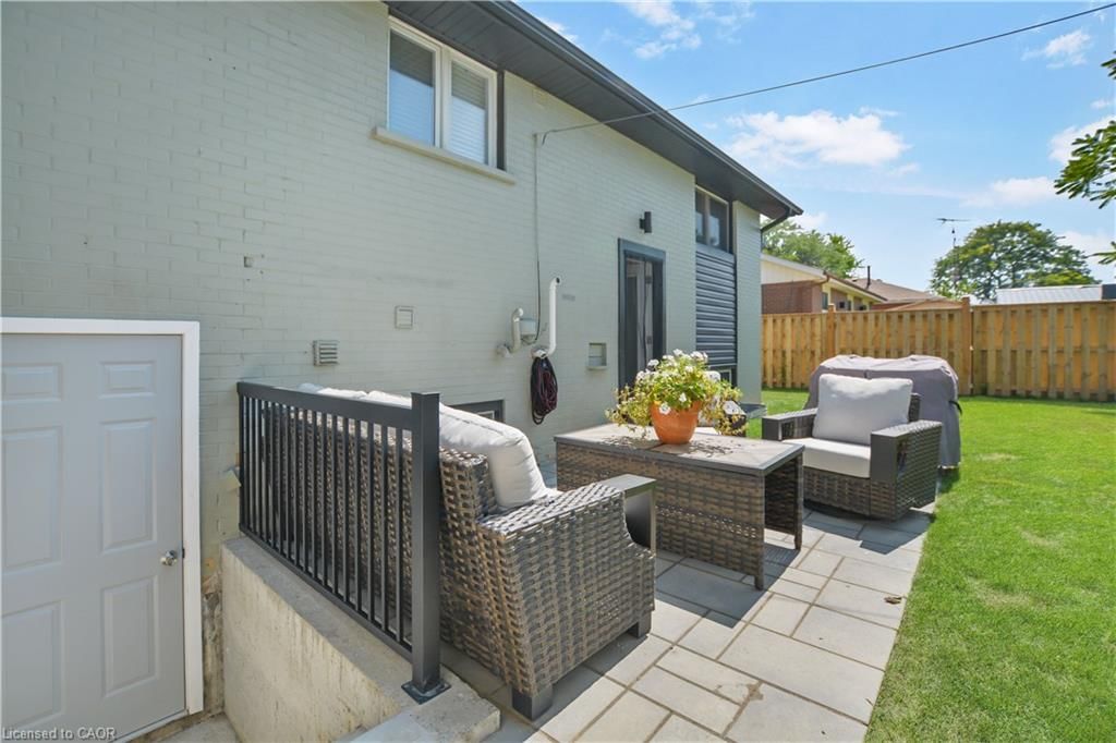 694 Upper Ottawa Street, Hamilton, view 15