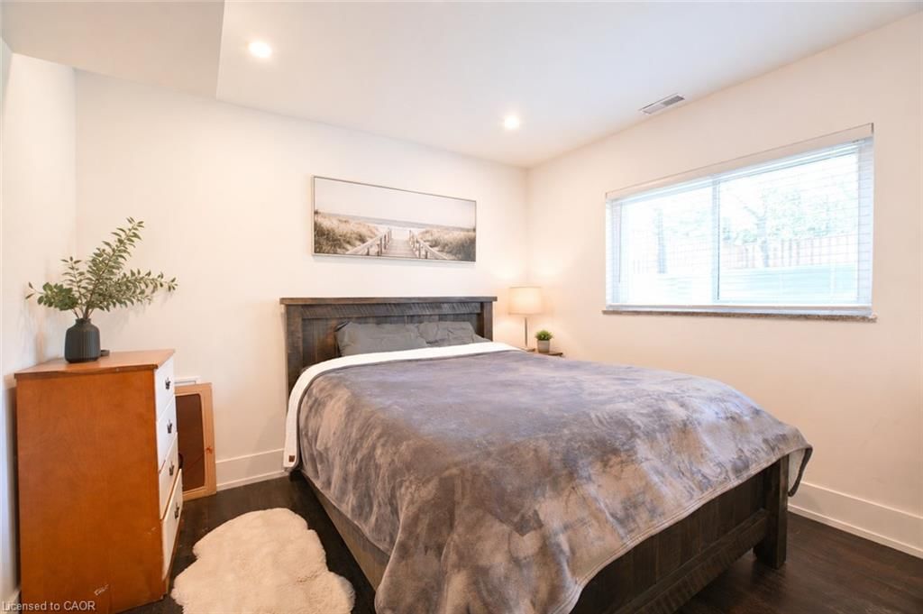 694 Upper Ottawa Street, Hamilton, view 8