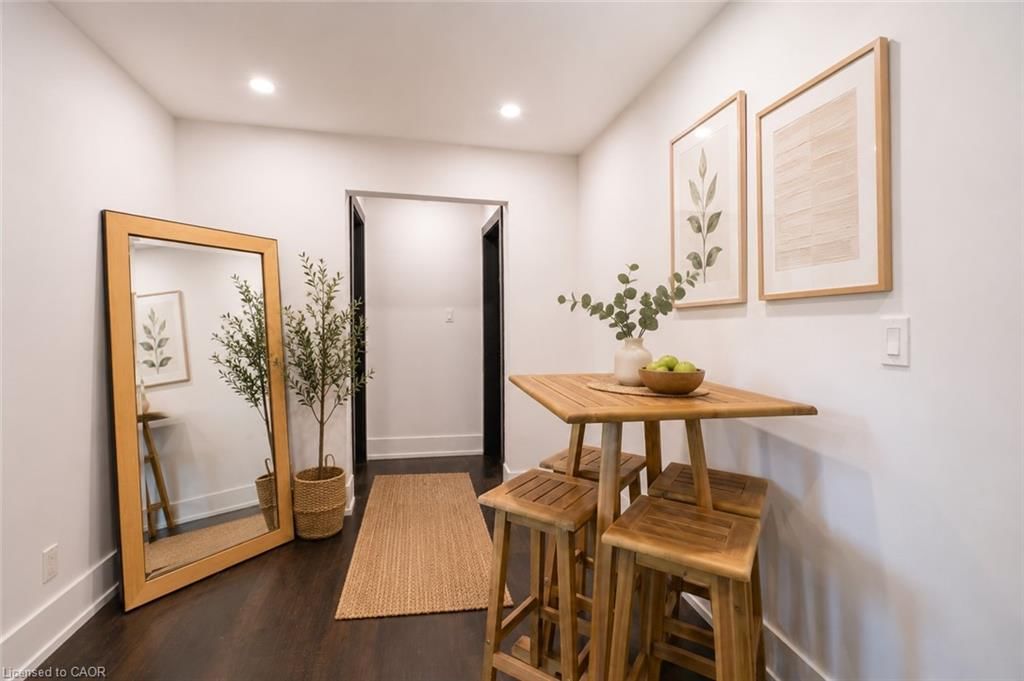 694 Upper Ottawa Street, Hamilton, view 9