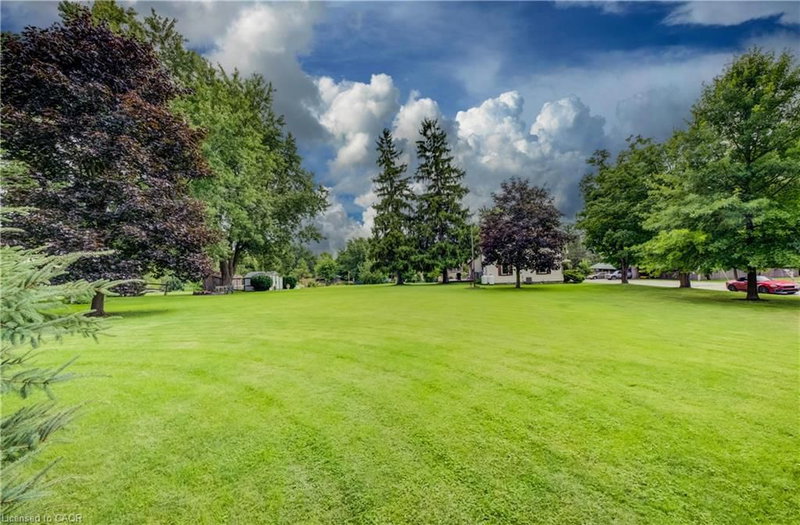 5465 King Street photo 5