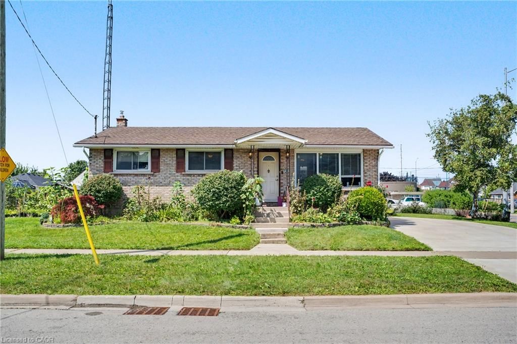 Single Family Residence for sale at 99 Martindale Road, St. Catharines, ON, L2S 2Y7 - Grapeview - MLS: 40857874