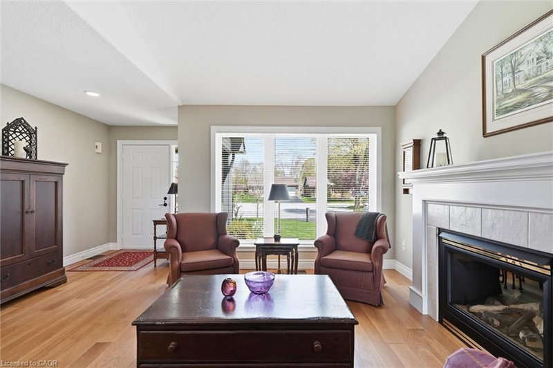 15 Bayshore Court photo 4