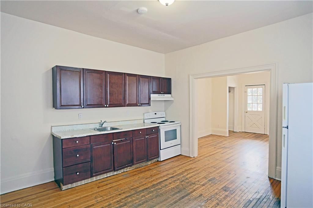 116 Weber Street, Kitchener, view 5