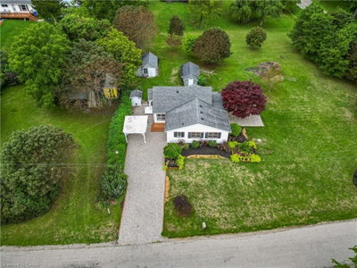 6 Mohawk Point Road