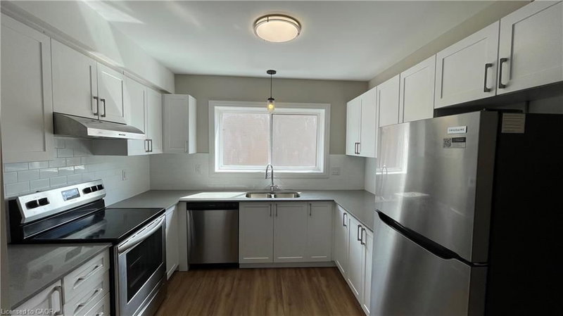 B8 - 540 King Street E