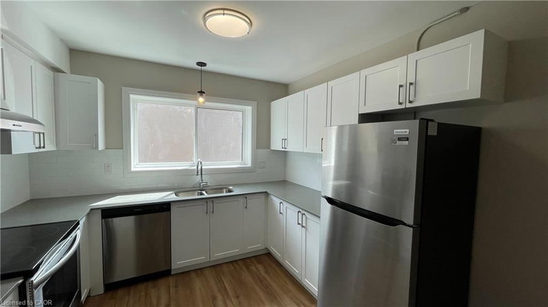 B8 - 540 King Street E