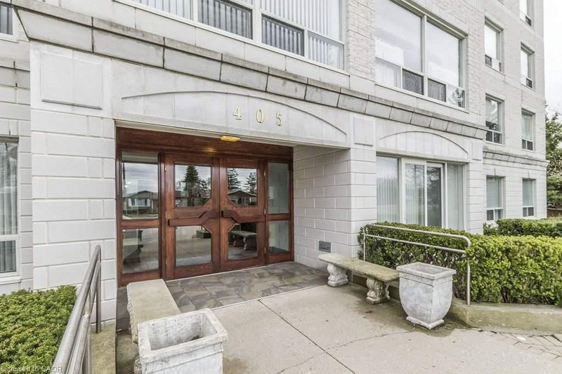 102 - 405 Erb Street W