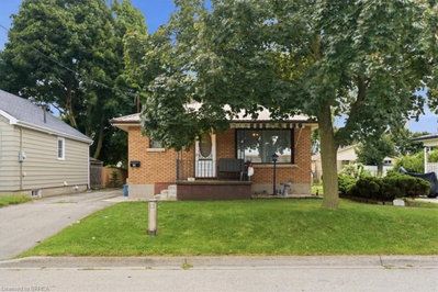 16 Mintern Avenue