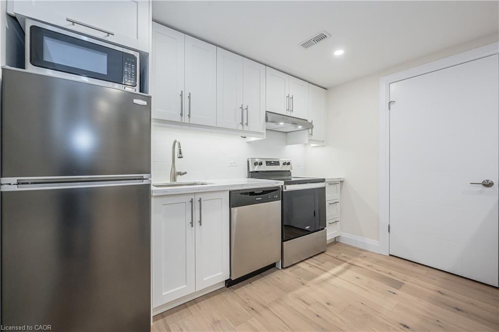 LOWER-348 Forest Hill Drive, Kitchener, view 11