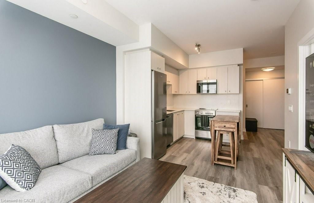1607-5 Wellington Street, Kitchener, view 14