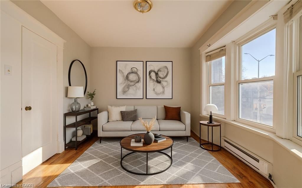 698 King Street, Kitchener, view 21