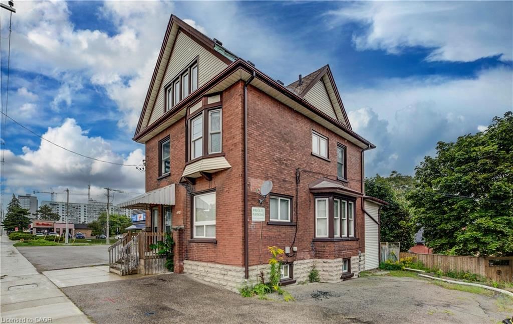 698 King Street, Kitchener, view 41
